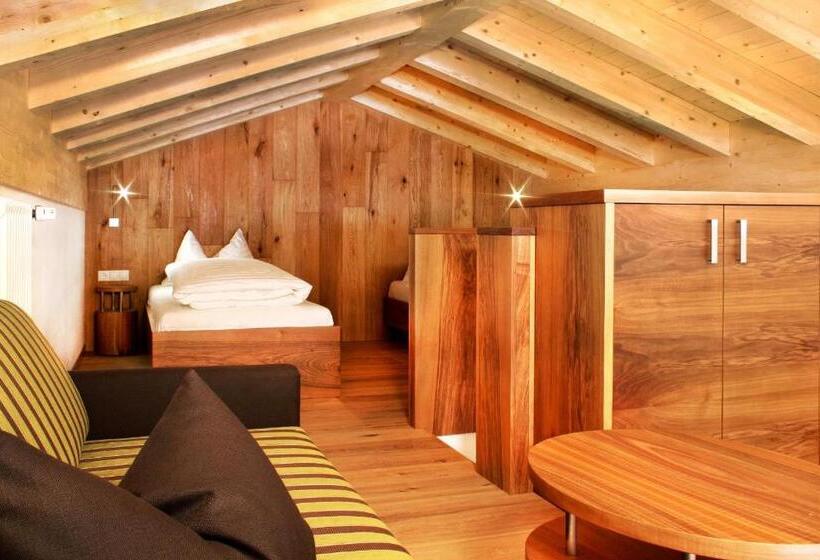 패밀리 스위트, Störes   Living Nature