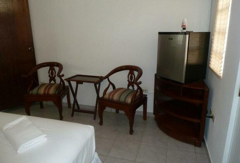 Budget Værelse, The Village Inn