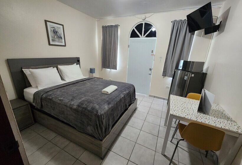 Standard Værelse, The Village Inn