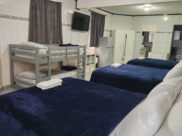 Familie Værelse, The Village Inn