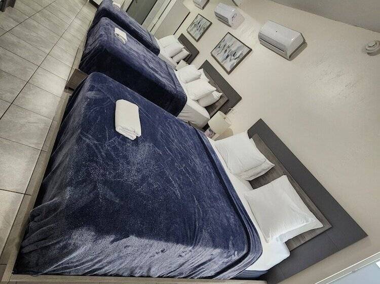 Familie Værelse, The Village Inn