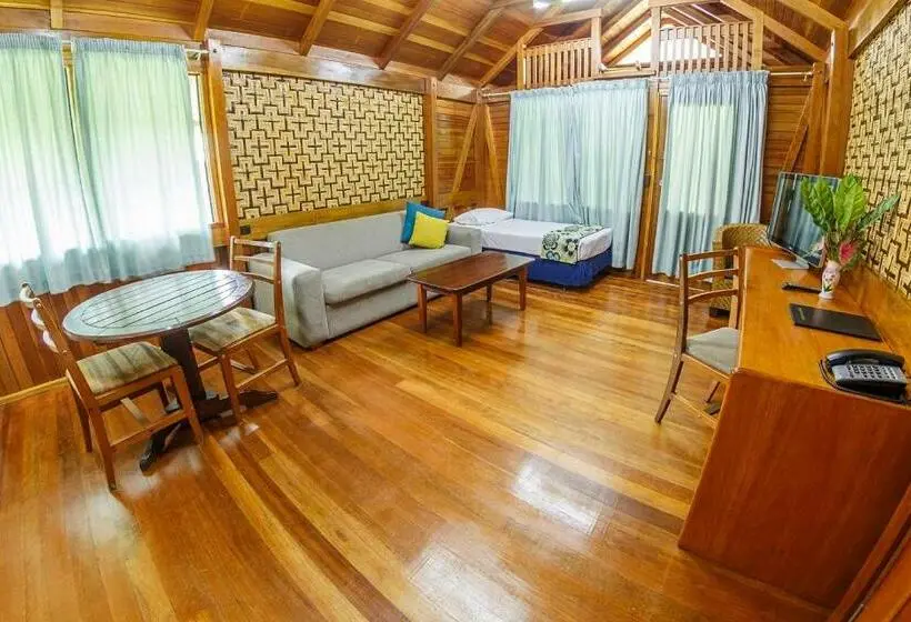 سوییت اجرایی, Kokopo Beach Bungalow Resort