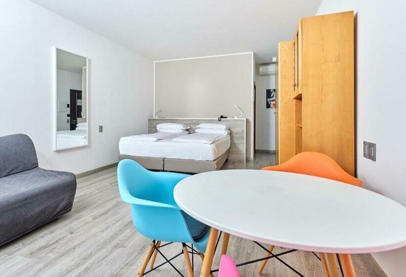 스탠다드 발코니 스튜디오, Vacanze 2000 Adults Only