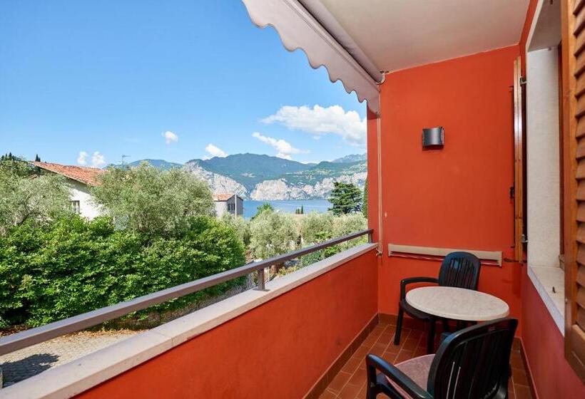 스탠다드 발코니 스튜디오, Vacanze 2000 Adults Only