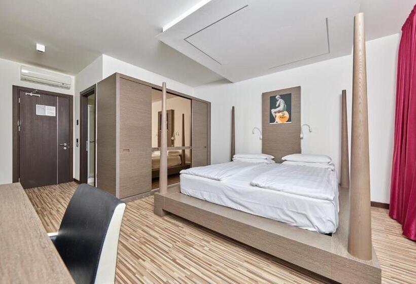 디럭스 룸, Vacanze 2000 Adults Only