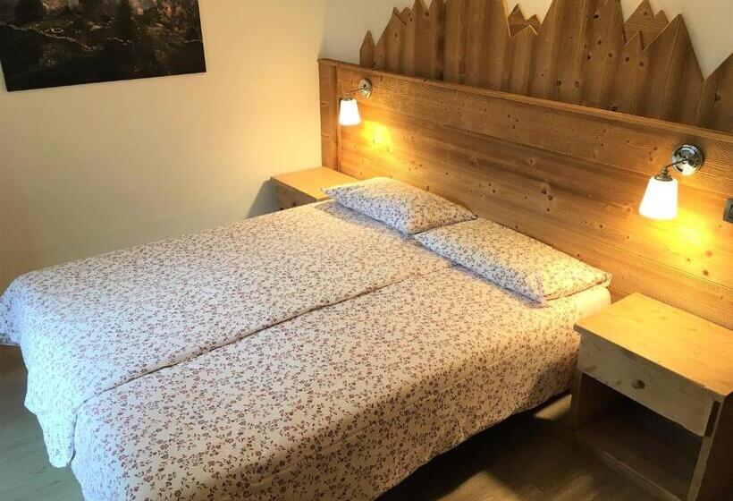 Апартаменты 1 Спальня с Видом, Résidence Château Royal