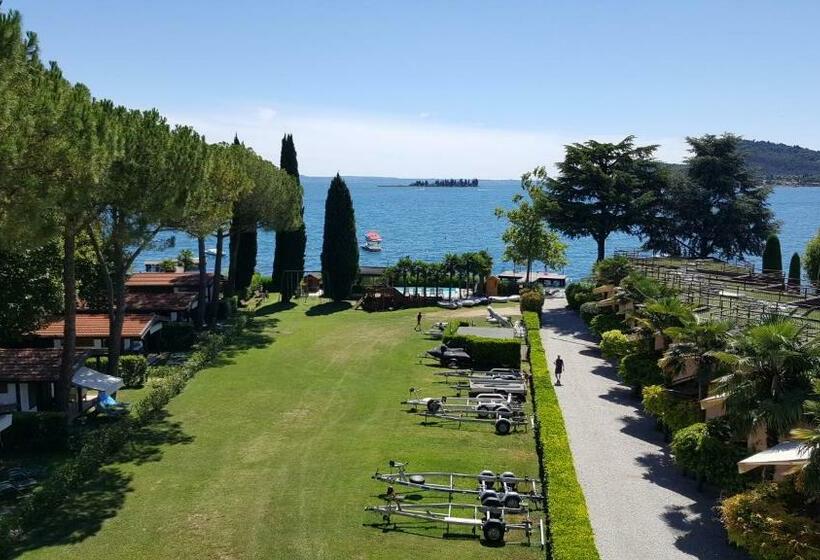 Апартаменты 2 Спальни, Residence Villalsole