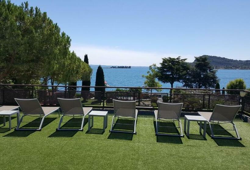 Апартаменты 2 Спальни, Residence Villalsole