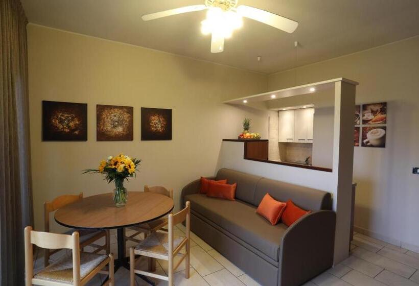 带2个卧室的公寓, Residence Villalsole