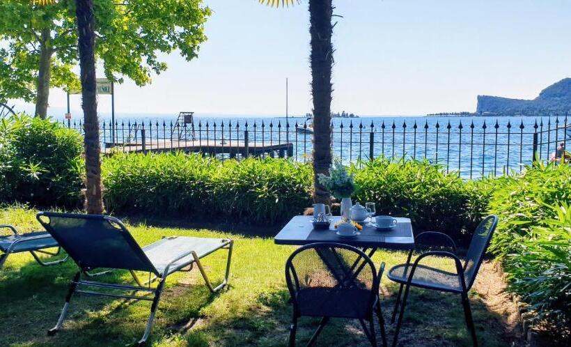 Студия Стандарт, Residence Villalsole