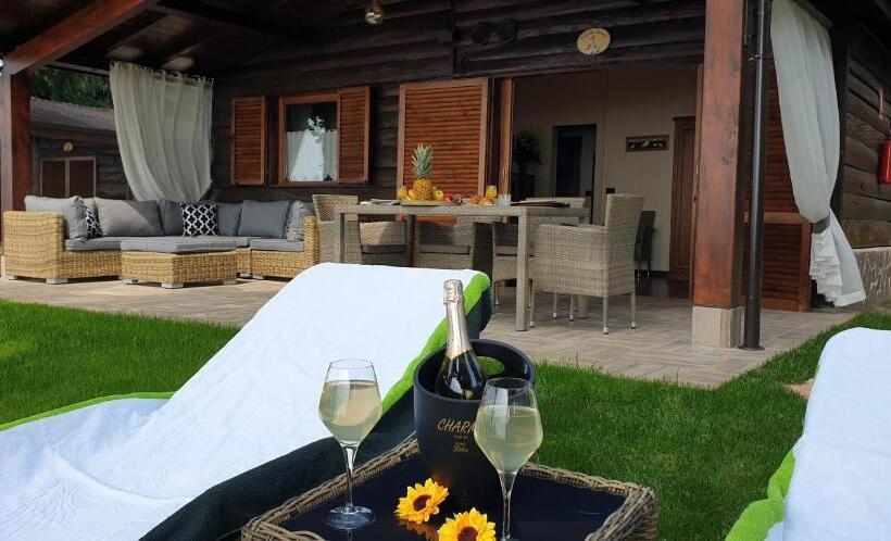 带1个卧室的高档别墅, Residence Villalsole