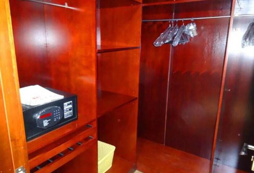 סוויטת ג'וניור דלוקס, Soluxe Hotel Niamey