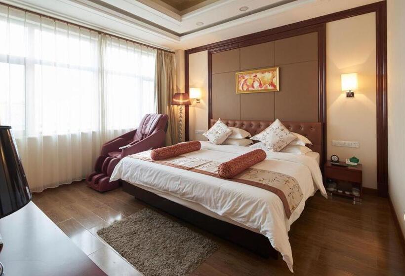 סוויטה נשיאותית, Soluxe Hotel Niamey