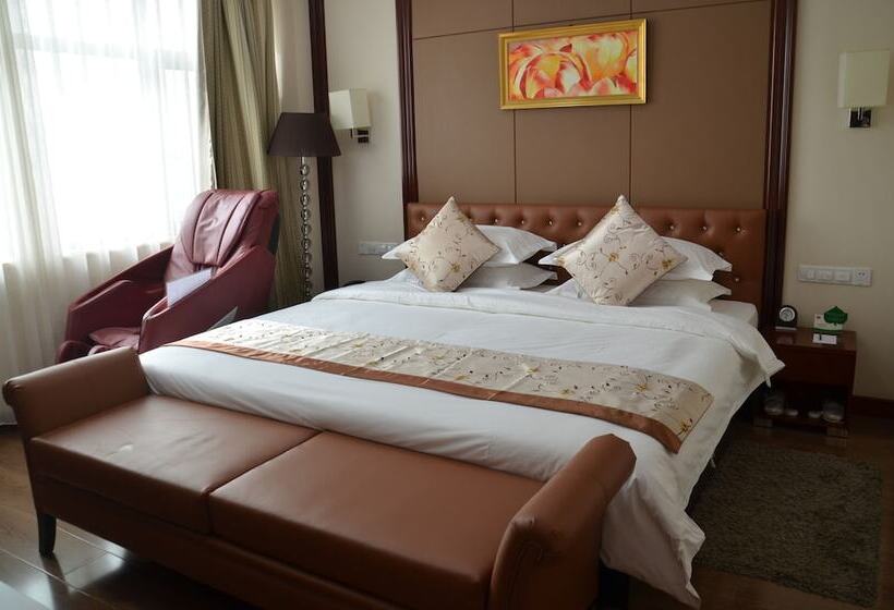 סוויטה נשיאותית, Soluxe Hotel Niamey