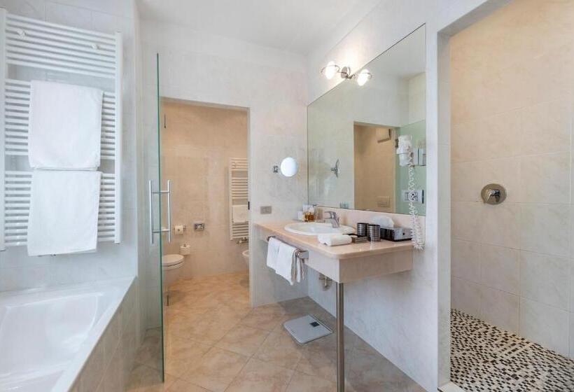 חדר דלוקס נוף לגינה, Villa Eden A Member Of Leading Hotels Of The World