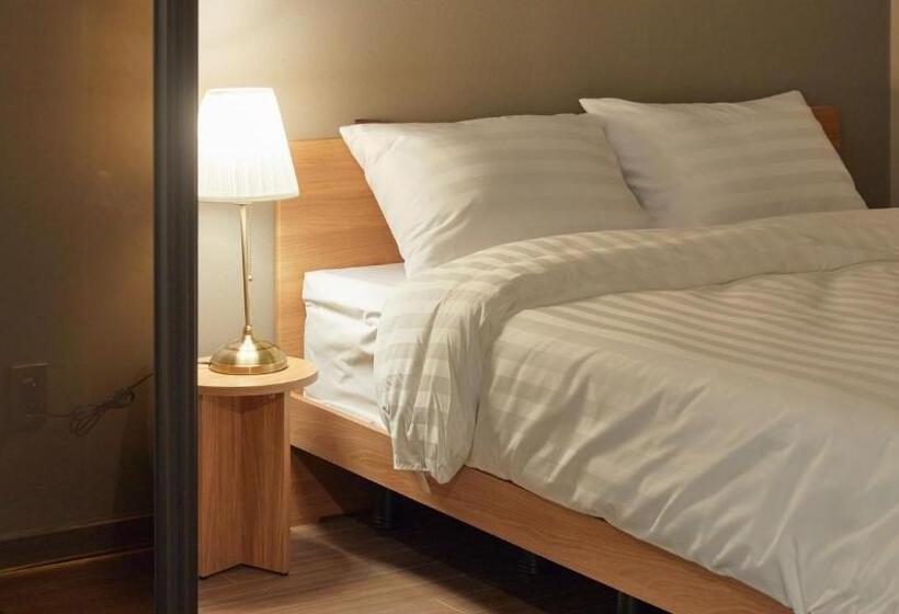 آپارتمان 1 خوابه با چشم‌انداز دریا, El Bon The Stay