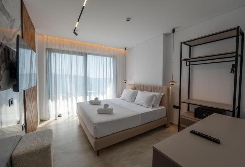 جناح عائلي, Litan