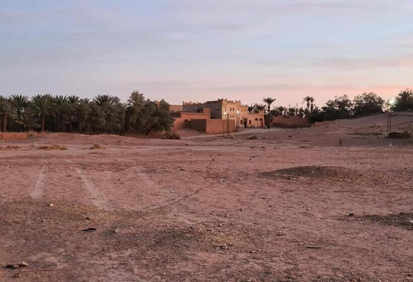 اتاق لوکس سه تخته, Riad Dar Susan   Authentic Stay In Zagora