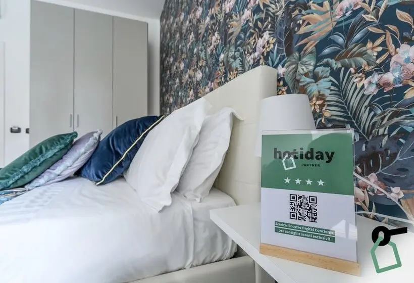 اتاق خانوادگی, Hotiday Room Collection   Napoli Sant Arcangelo
