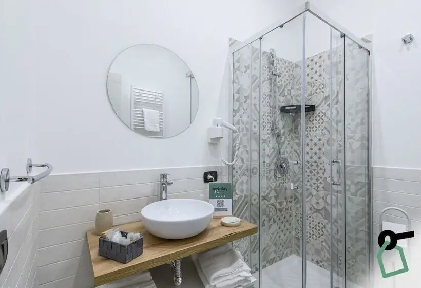 اتاق لوکس چهار تخته, Hotiday Room Collection   Napoli Sant Arcangelo