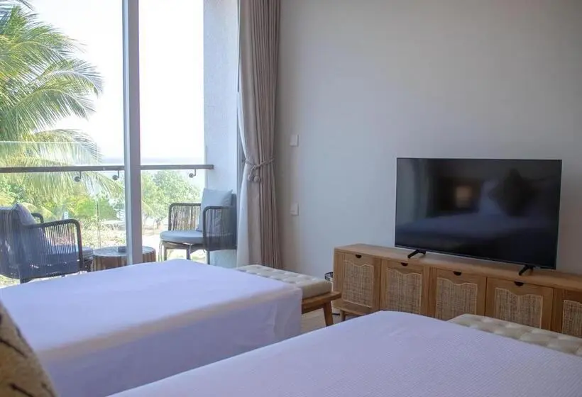 اتاق استاندارد با چشم‌انداز دریا, Stone Beach Club