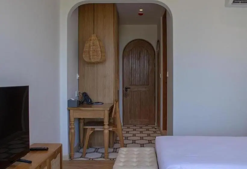 اتاق استاندارد با چشم‌انداز دریا, Stone Beach Club