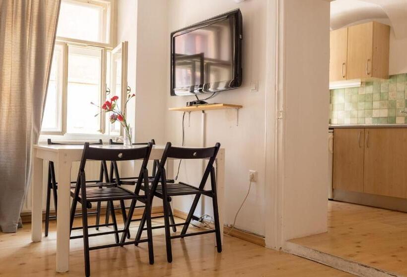 Apartament 1 Sypialnia, Cukrarna Guest Accommodation