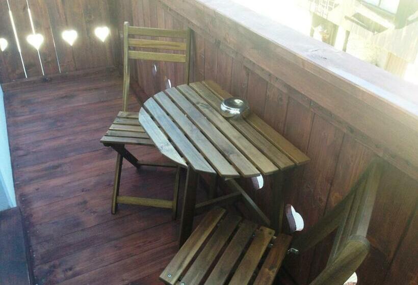 اتاق استاندارد با بالکن, B&b Rot