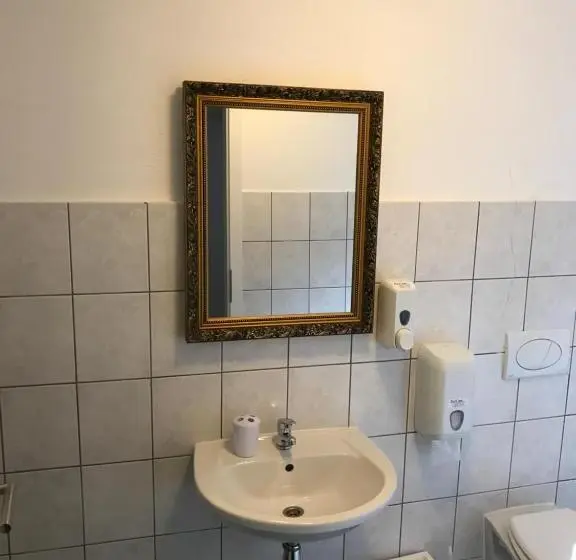 آپارتمان 1 خوابه با چشم‌انداز, B&b Rot