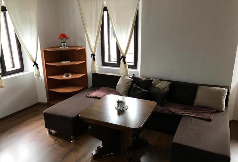 آپارتمان 1 خوابه با چشم‌انداز, B&b Rot