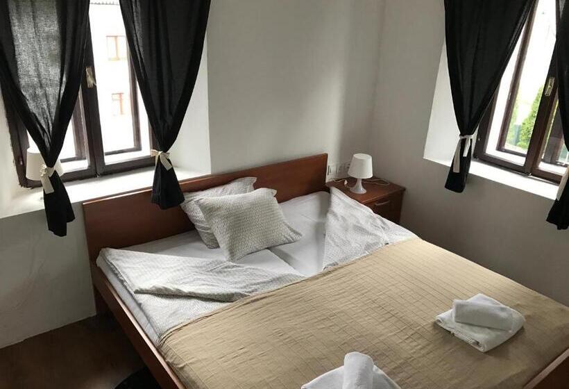 آپارتمان 1 خوابه با چشم‌انداز, B&b Rot