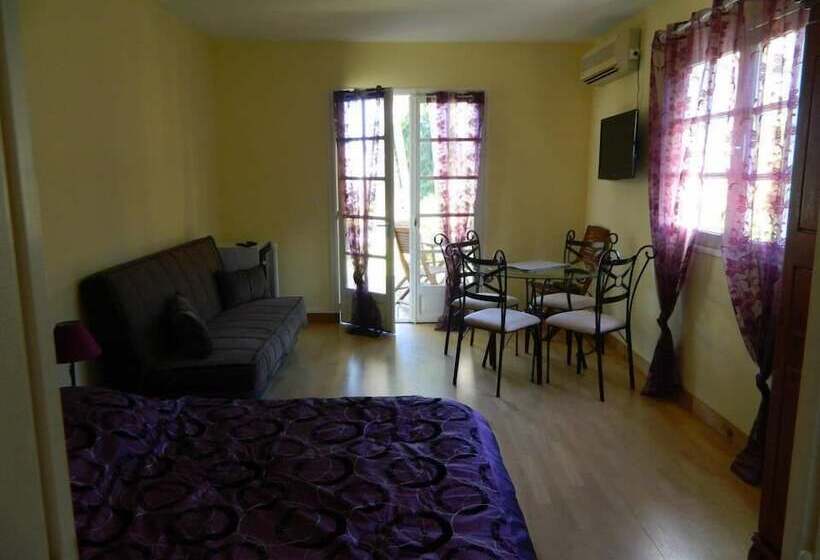 اتاق استاندارد, La Rose Du Sud