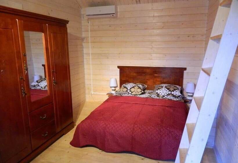 بانگلوی استاندارد, La Rose Du Sud