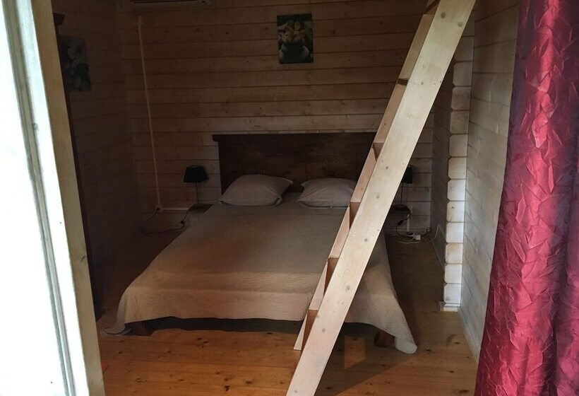 بانگلوی استاندارد, La Rose Du Sud