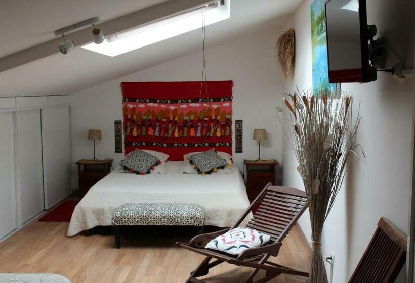 اتاق کلاسیک چهارنفره, La Villa Zen