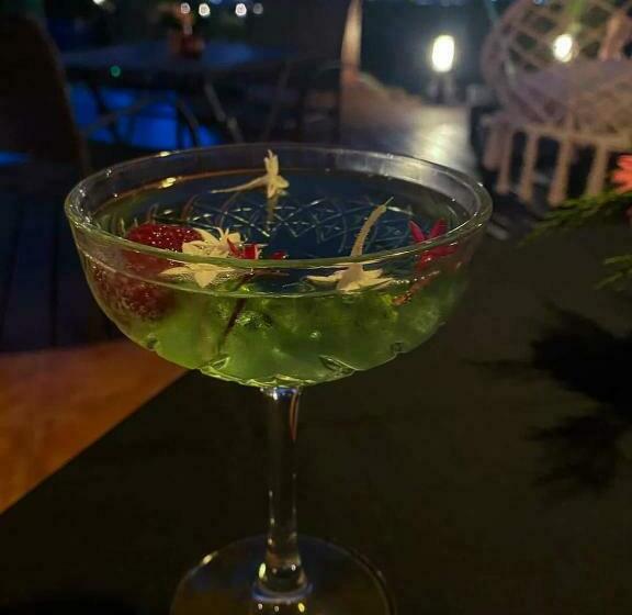 اتاق استاندارد با چشمانداز استخر, La Villa Zen