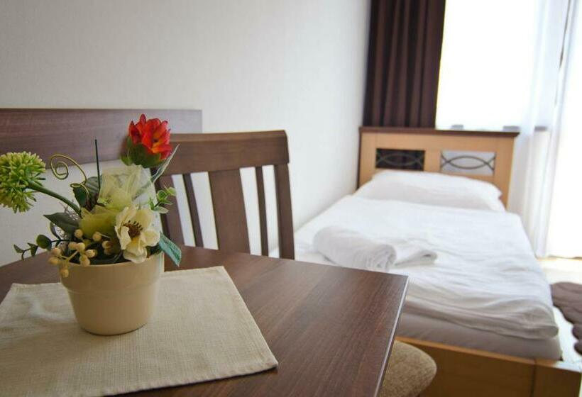 سوییت, Garni Hotel Fatra