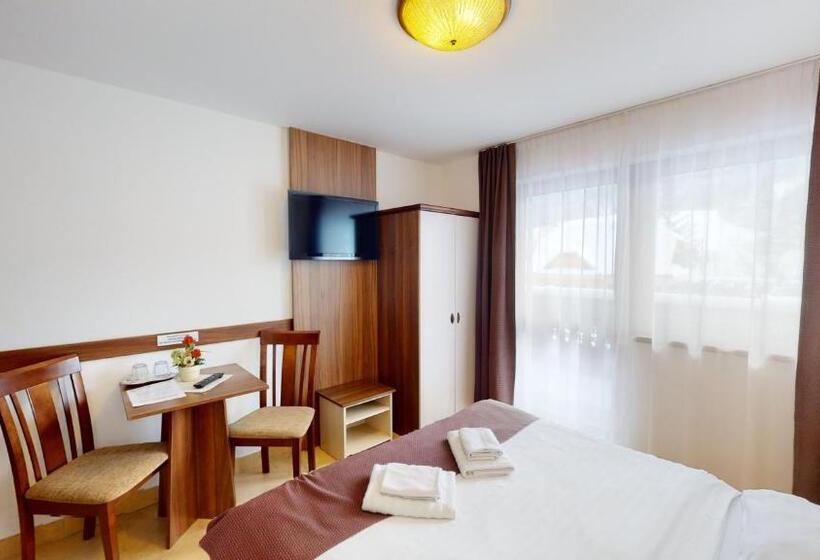 اتاق استاندارد, Garni Hotel Fatra