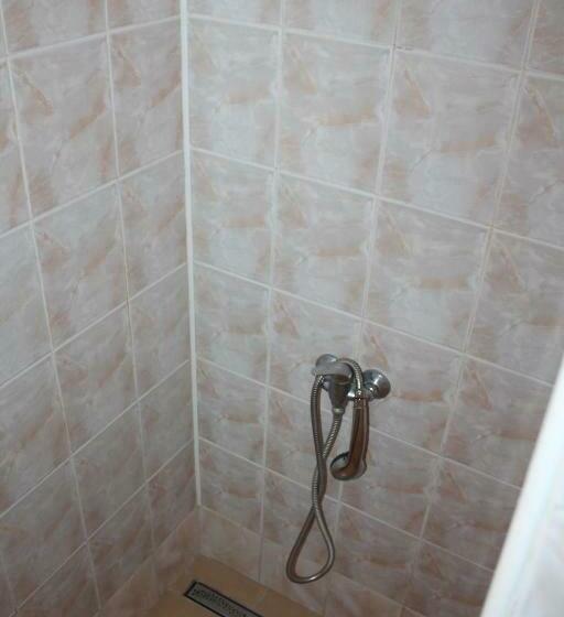 غرفة قياسية ثلاثية حمام مشترك, Hostel Turist