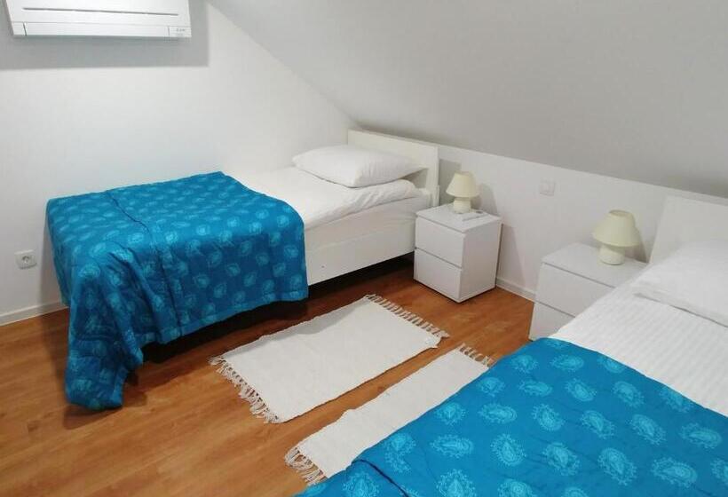 اتاق استاندارد با چشمانداز, Garni Paleta