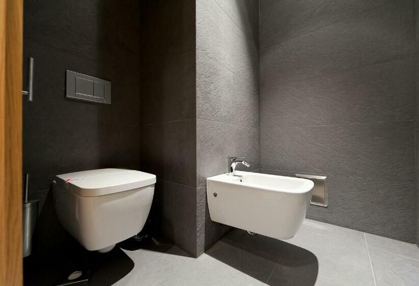 اتاق استاندارد, Gredič