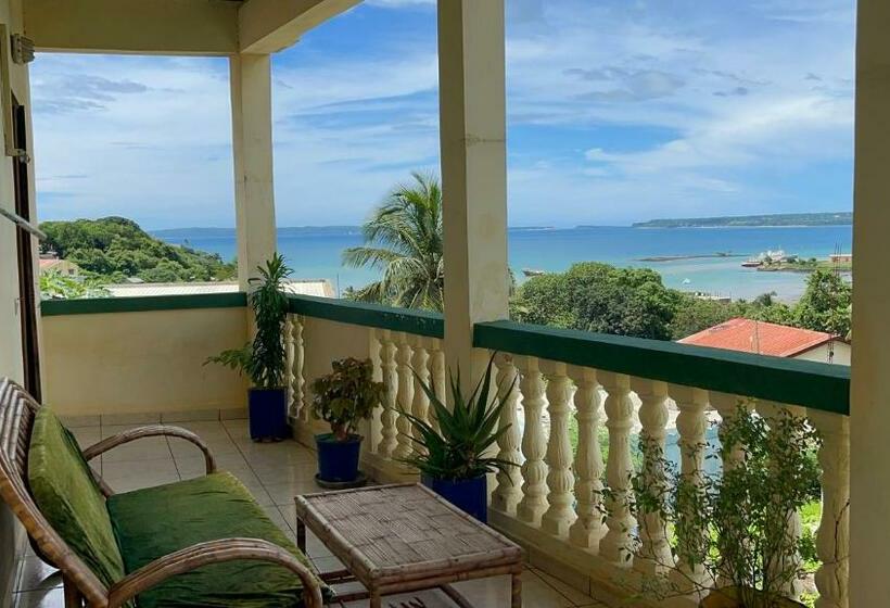 Classic room with balcony, La Belle Aventure