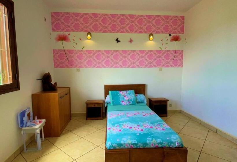 آپارتمان 3 خوابه, La Belle Aventure