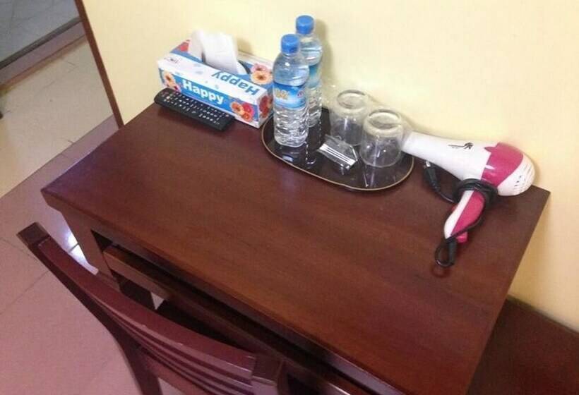 Standard Single Room, Royal 74