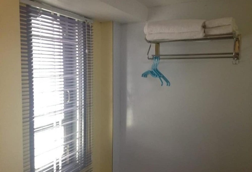 Standard Single Room, Royal 74