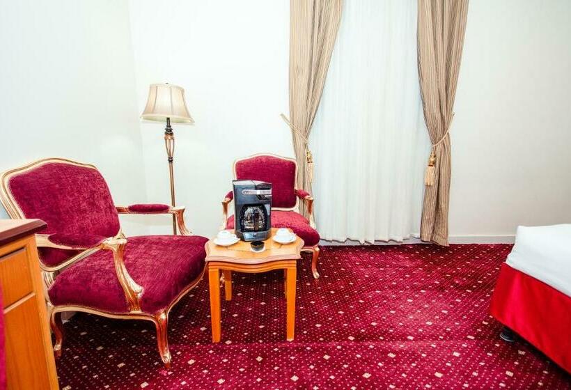 Номер Стандарт, Sama Al Deafah