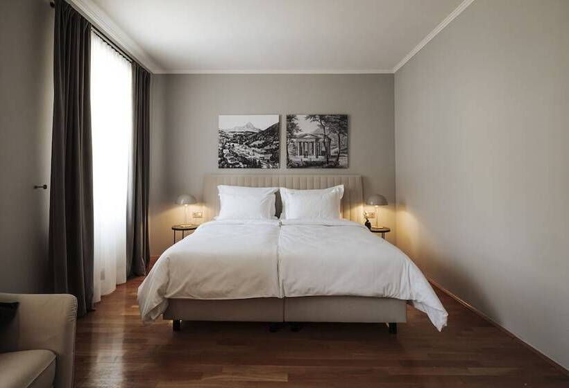 اتاق استاندارد سه نفره, Slatina Superior