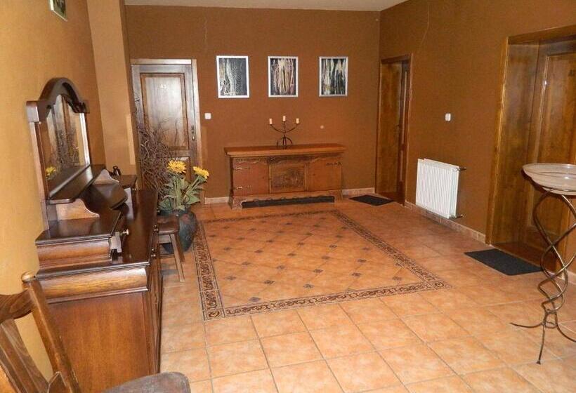 침실 1개 아파트, Slnecny Dvor