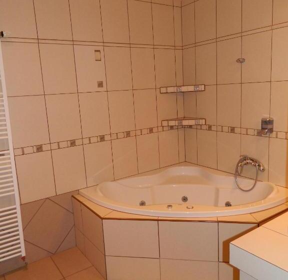 침실 1개 아파트, Slnecny Dvor