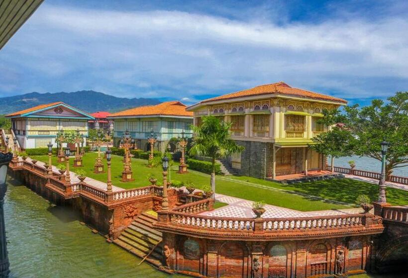 וילה עם חדר שינה אחד ובריכת שחיה, Las Casas Filipinas De Acuzar